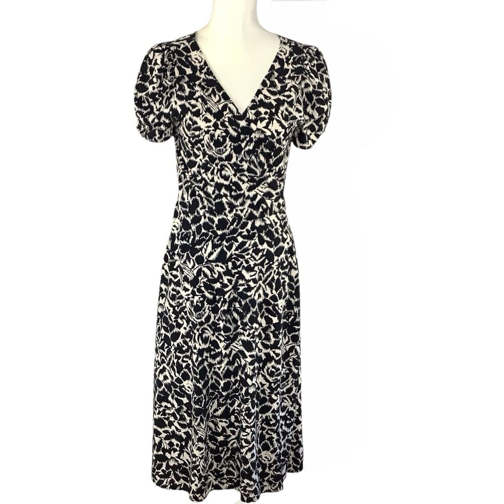 BCBGMAXAZRIA Wrap Dress Women M Black Cream Midi Stretch Jersey Preppy Office
